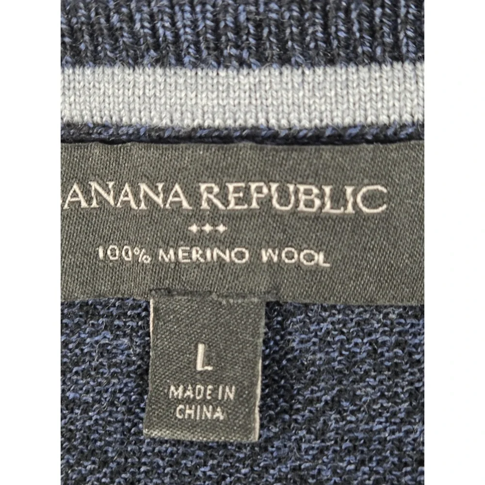 Banana Republic 100% Merino Wool Sweater Mens L Blue Stripe Preppy Career School